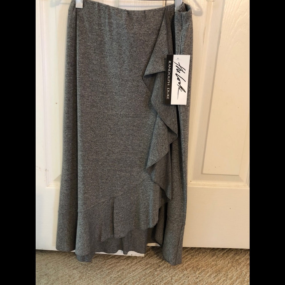 Gray Lightweight Skirt